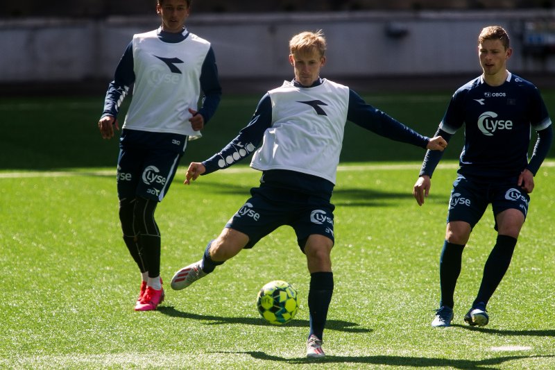 Endelig kan Viljar Helland Vevatne og lagkameratene spille fotball igjen sammen. Foto: Carina Johansen / NTB scanpix