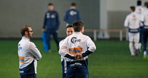 Viking - Start 1-1. Ian Burchnall før kamp. Foto: Tore Fjermestad