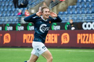 Viking - Sogndal, Kristian Thorstvedt. Foto: Sander Selsvik Jacobsen