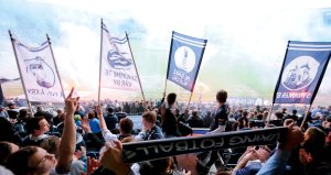 Viking - Strømsgodset 0-0. Publikum, Vikinghordene.