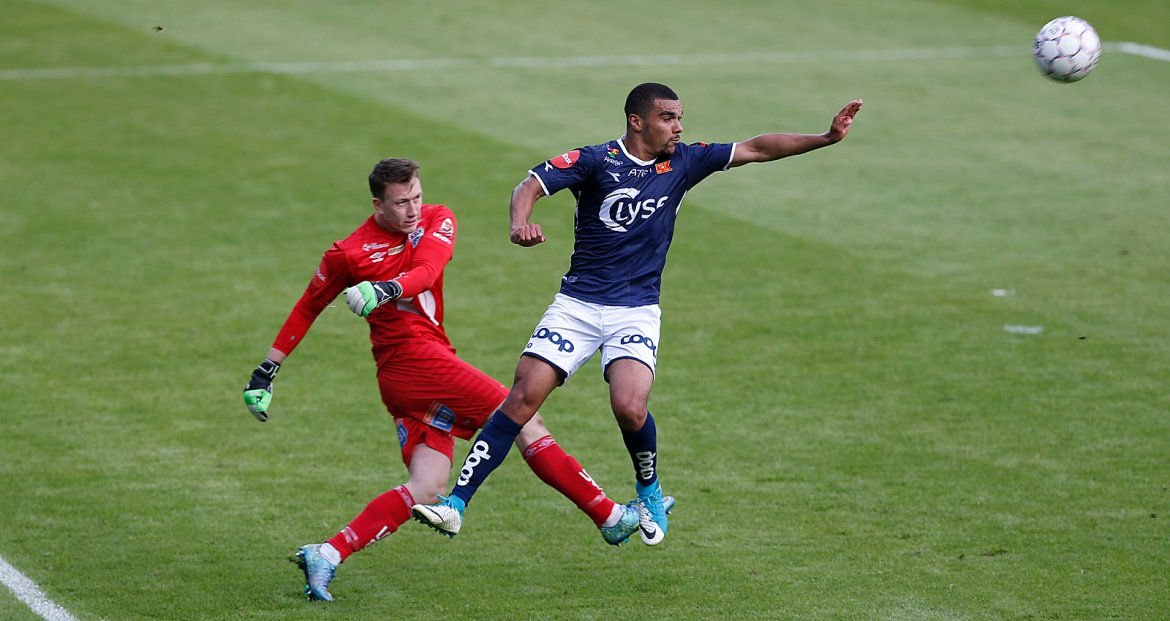 Viking - Kristiansund. Kwesi Appiah. Foto: Tore Fjermestad
