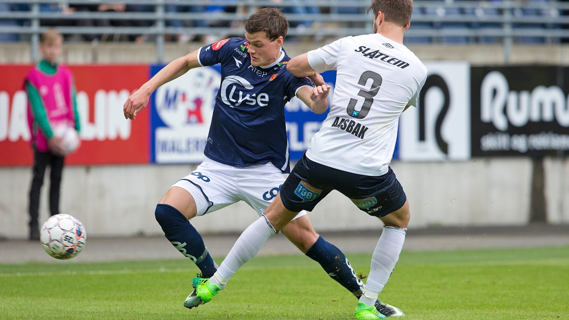 Viking - Kristiansund. Tor Andre S Aasheim.  Foto: Tore Fjermestad