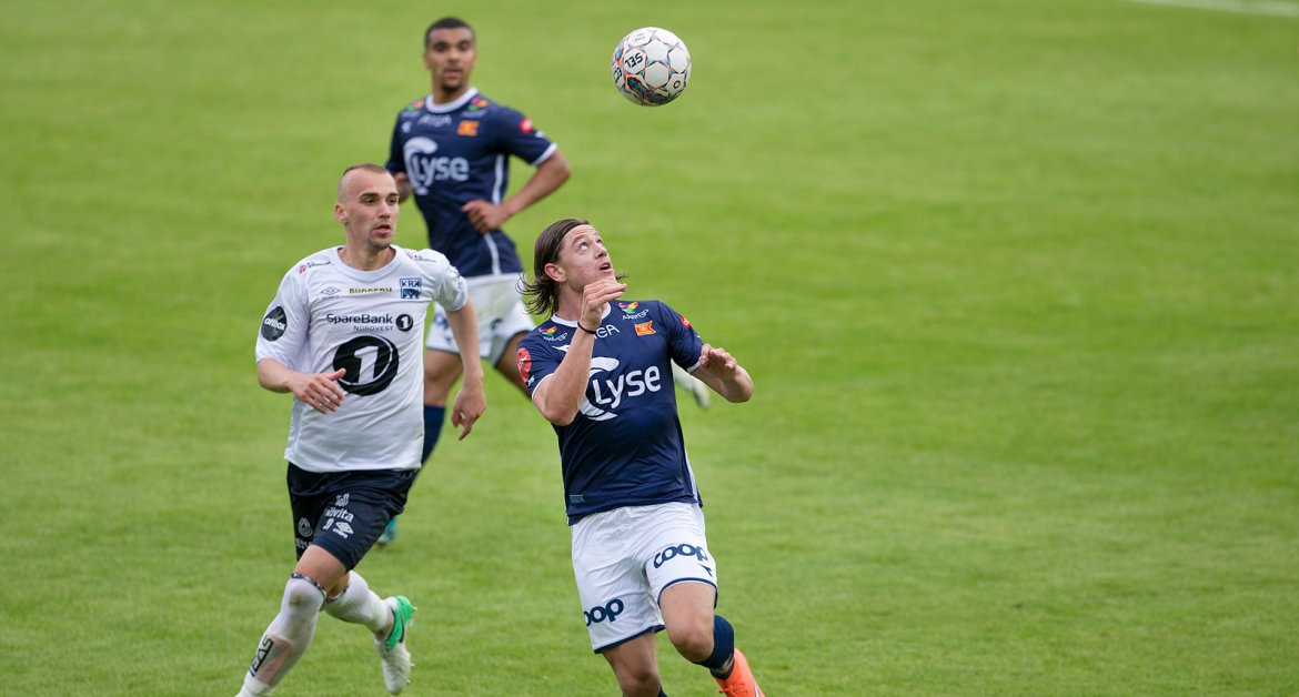 Viking - Kristiansund. Julian Ryerson.  Foto: Tore Fjermestad