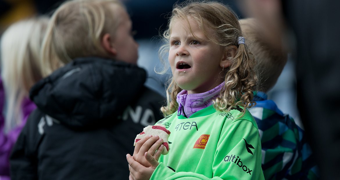 Viking - Sogndal. Publikum. Foto: Tore Fjermestad