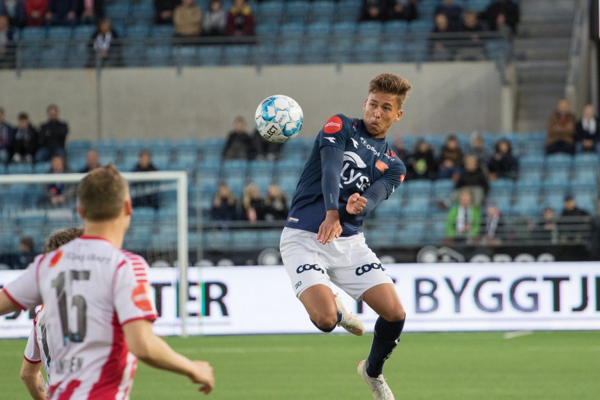 Viking - Tromsø, Adrian Nilsen Pereira. Foto: Sander Selsvik Jacobsen