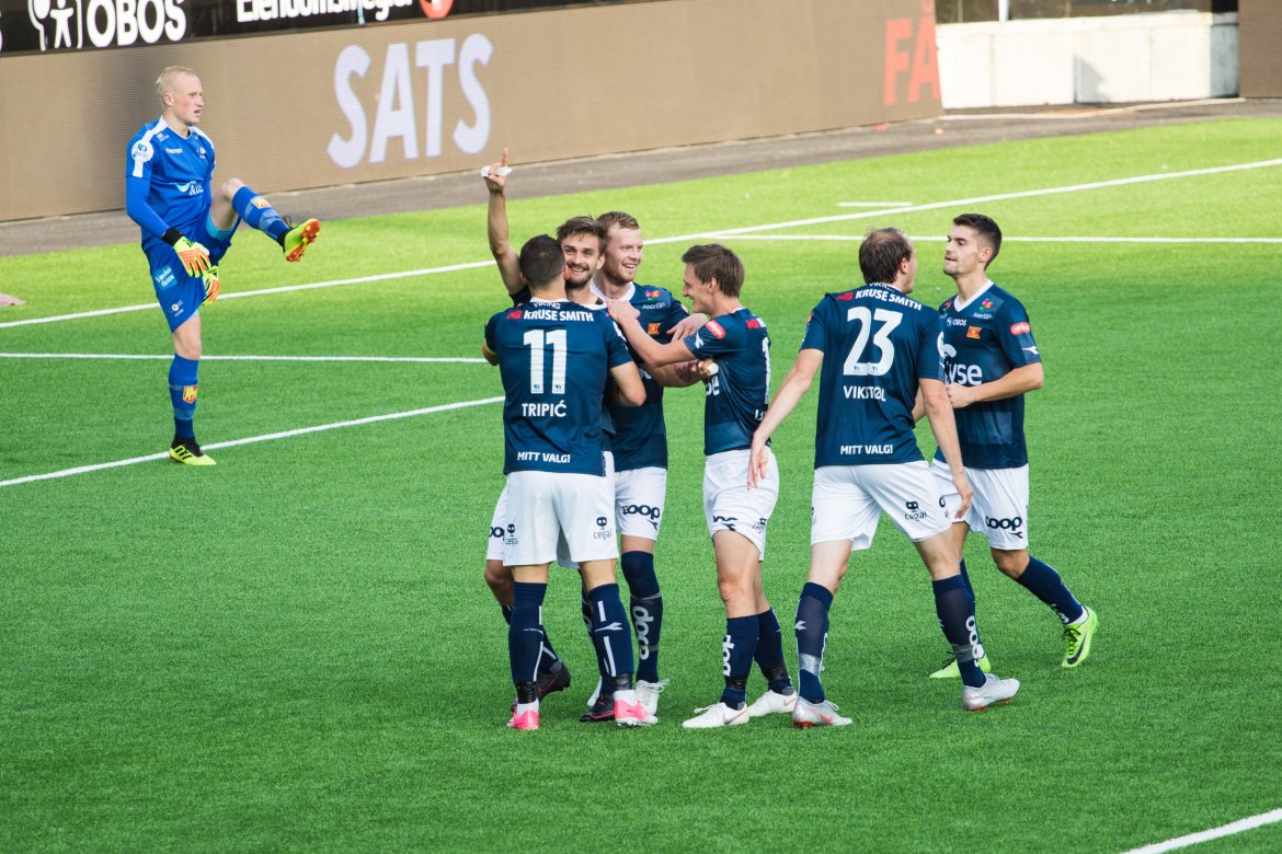 Viking - Levanger, Feiring av scoringen til Furdal. Foto: Sander Selsvik Jacobsen