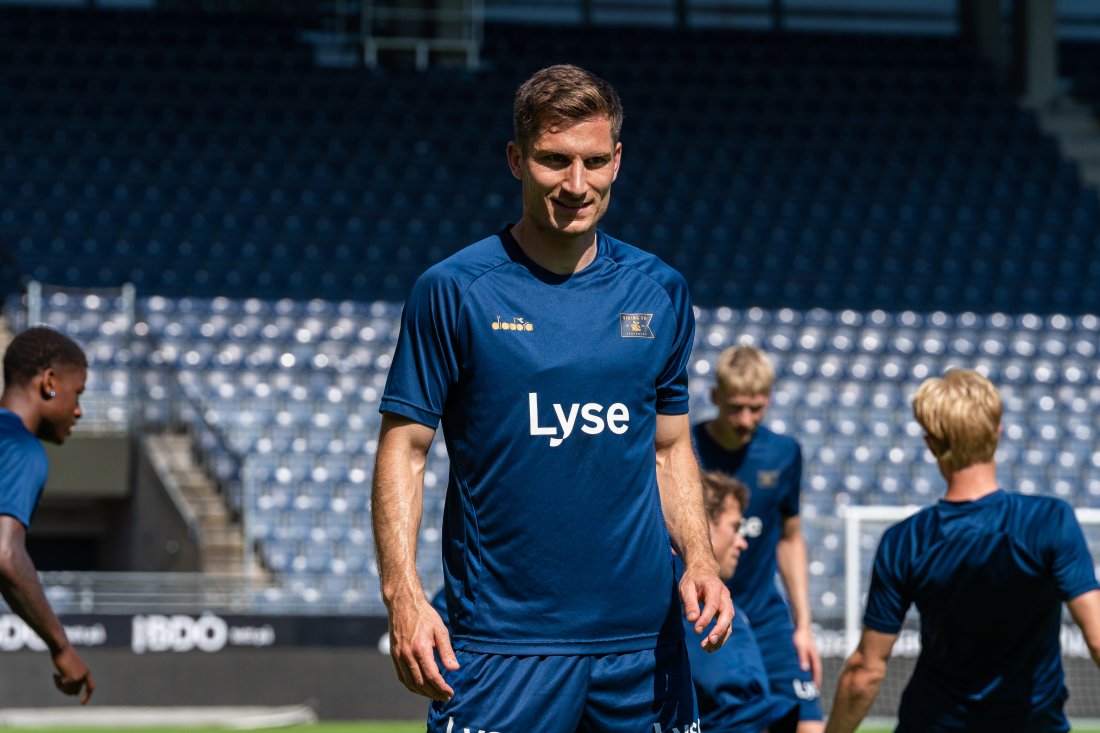 Kristoffer Haugen har reist til Bergen sammen med resten av troppen.