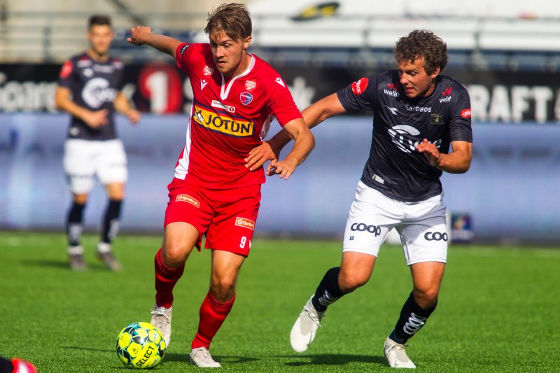 Joe Bell hadde en ny god kamp i Viking-drakt, og noterte seg også for en målgivende.Foto: Carina Johansen / NTB scanpix