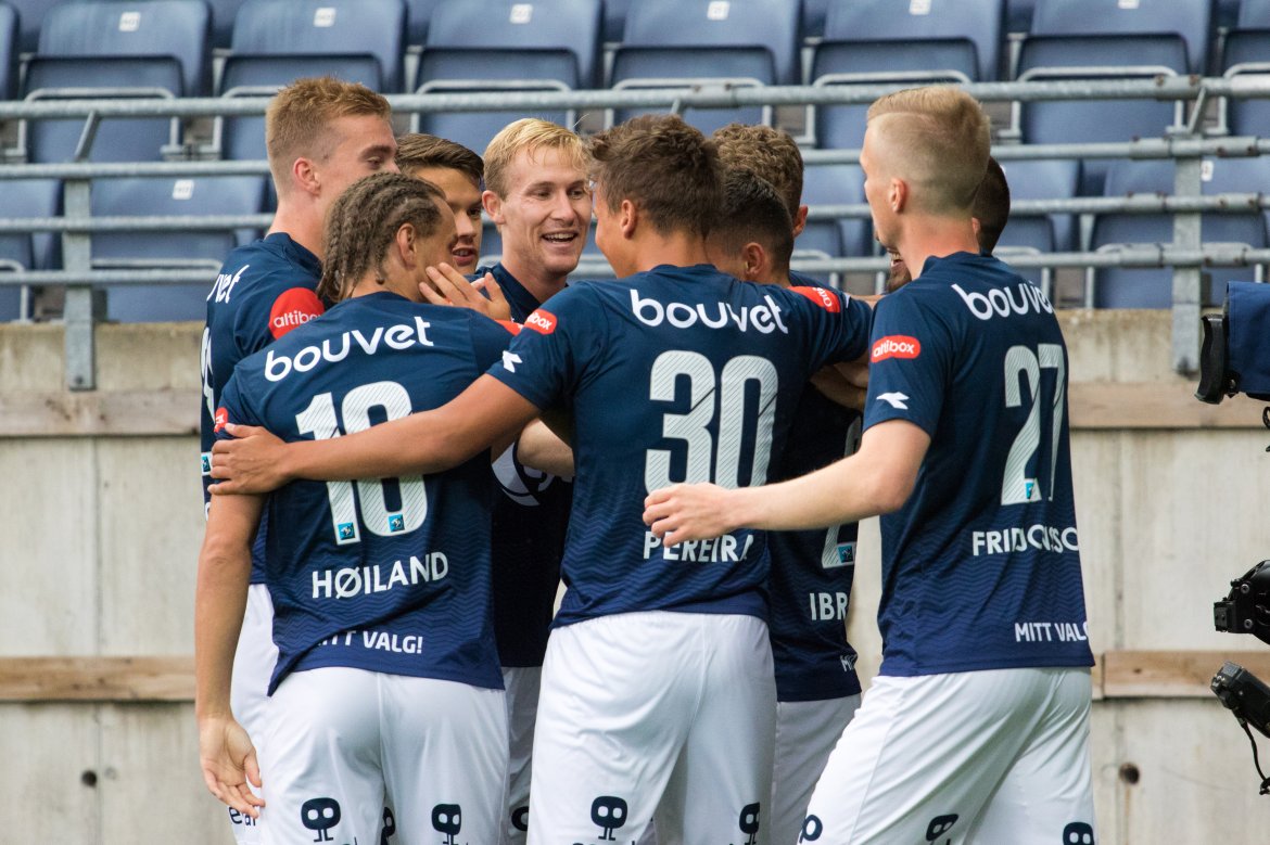 Viking - Strømsgodset. Foto: Sander Selsvik Jacobsen