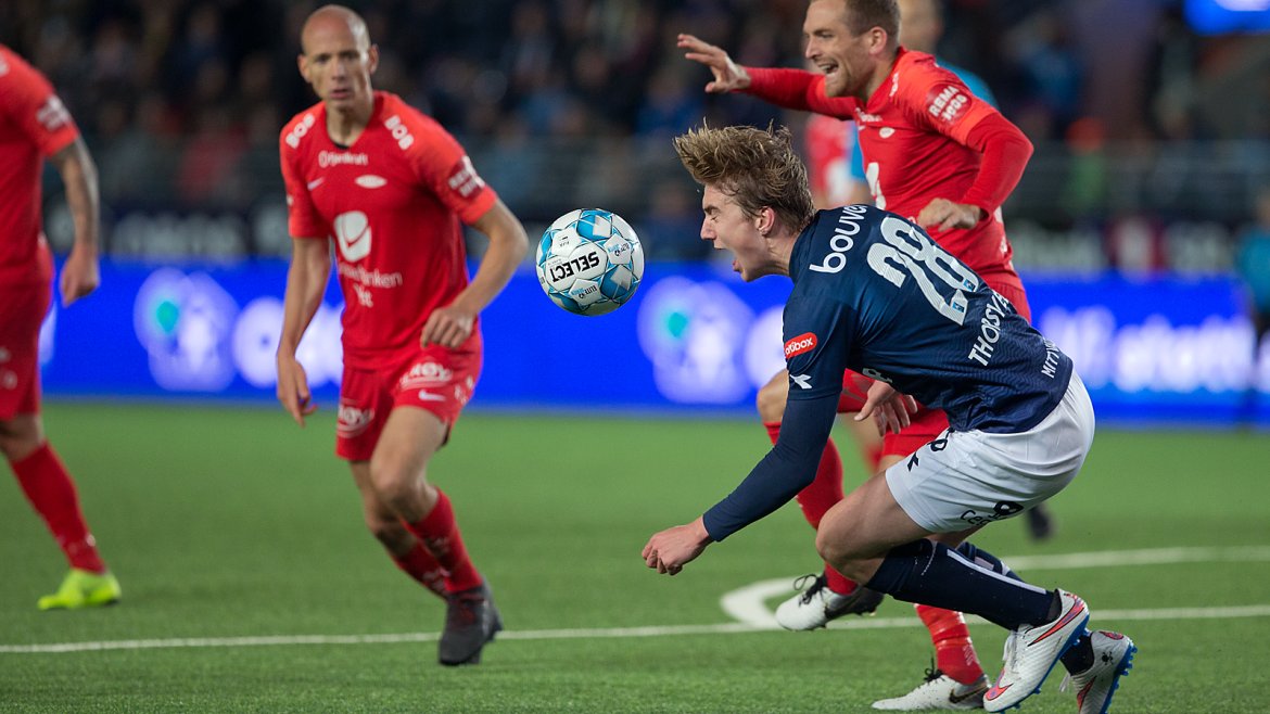 Viking - Brann. Kristian Thorstvedt.  Foto: Tore Fjermestad
