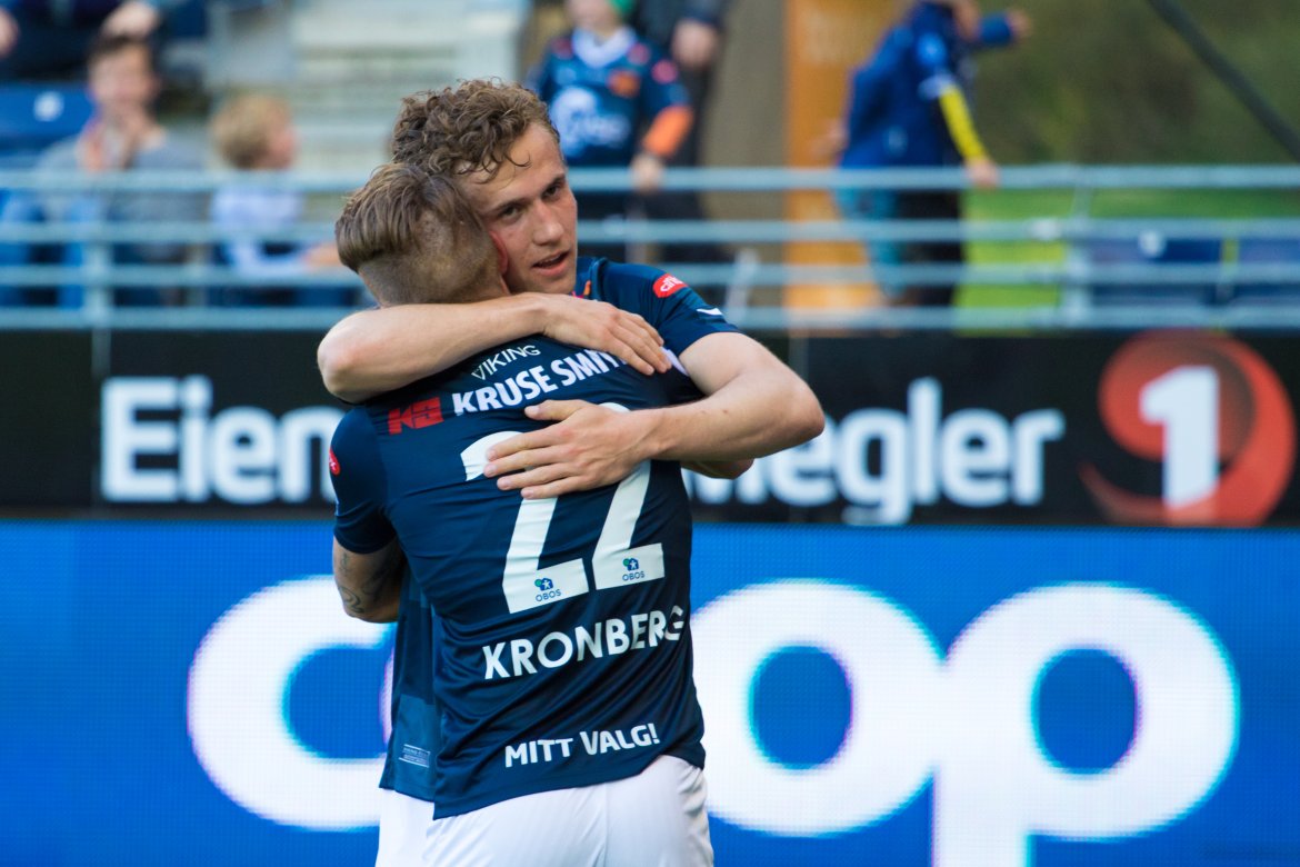 Viking - Notodden 3-1, Fredrik Torsteinbø og Claes Kronberg. Foto: Sander Selsvik Jacobsen