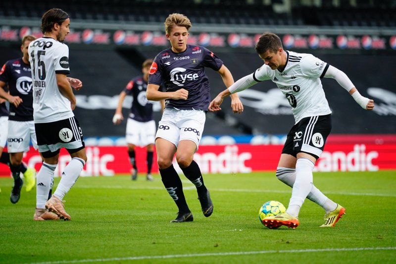 Henrik Heggheim og co. hadde bra kontroll bakover i første omgang, men slapp Pål André Helland til en gang for mye. Foto: Ole Martin Wold / NTB scanpix