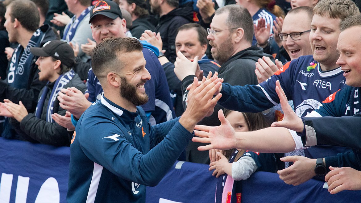 Sandnes Ulf borte. Foto: Tore Fjermestad.