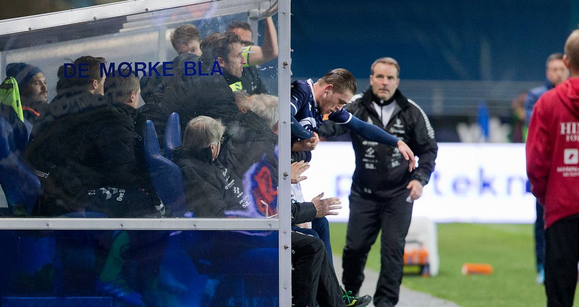 Viking - Sarpsborg 08. George Green på vei ut av Sarpsborg-boksen. Foto: Tore Fjermestad