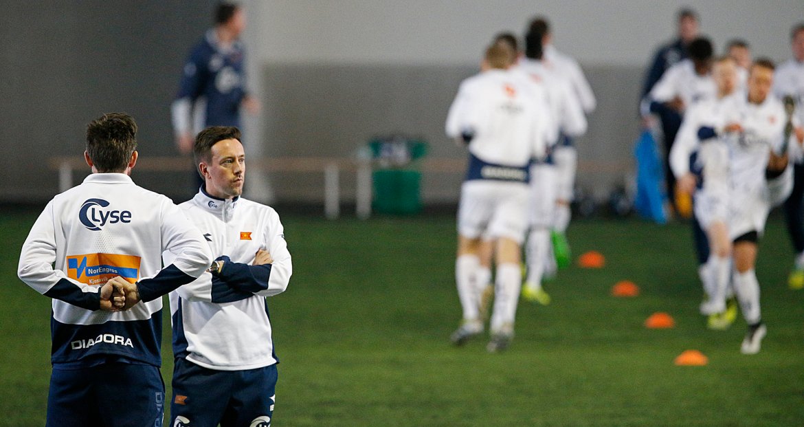 Viking - Start 1-1. Ian Burchnall før kamp. Foto: Tore Fjermestad